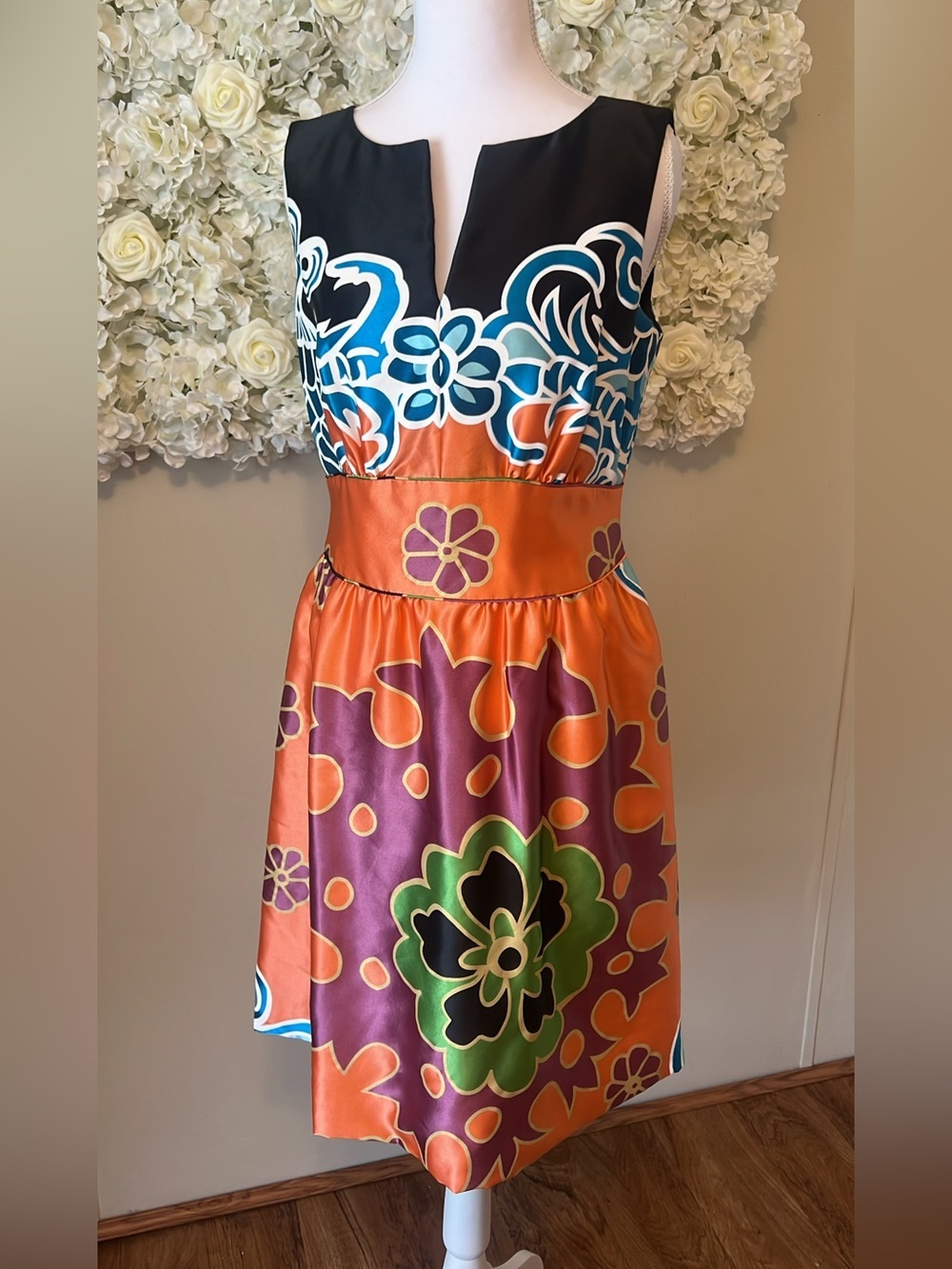 Fiori Di Zucca 100% Silk Floral Notch-Neck Mini Dress in Orange, Black & Teal
